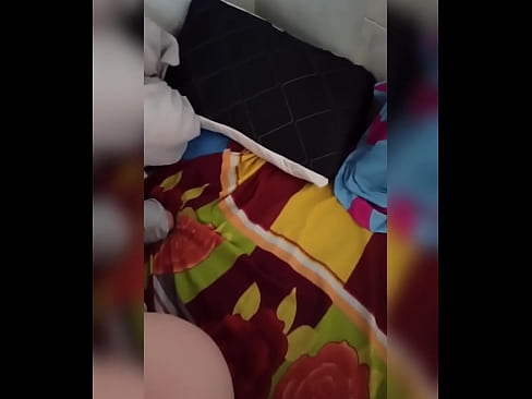 ❤️ השותפה שלי נשארת לבד בבית כי בעלה יוצא לחופשה ואני מנצלת את ההזדמנות לזיין אותה ולמלא לה את התחת בחלב ❤️❌ סקס איכותי אצלנו ❌️❤